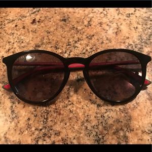 Gucci Black Sunglasses